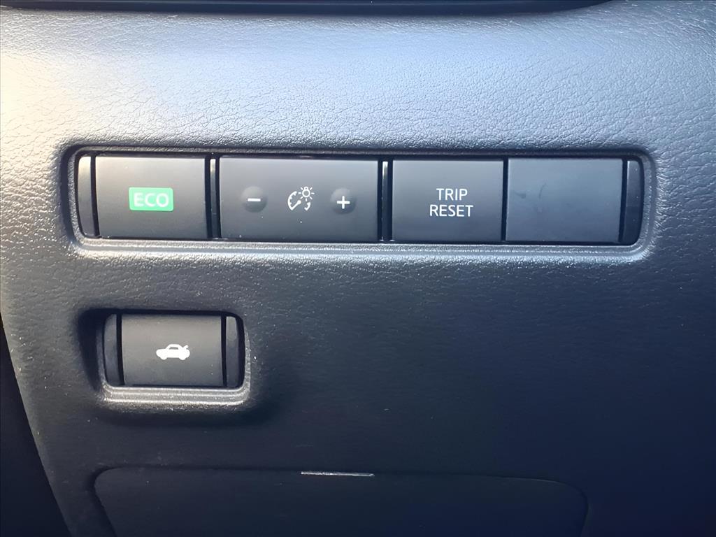 Used Car 2022 Nissan Sentra  Sr For Sale Under $20,000 In Bastrop, Texas