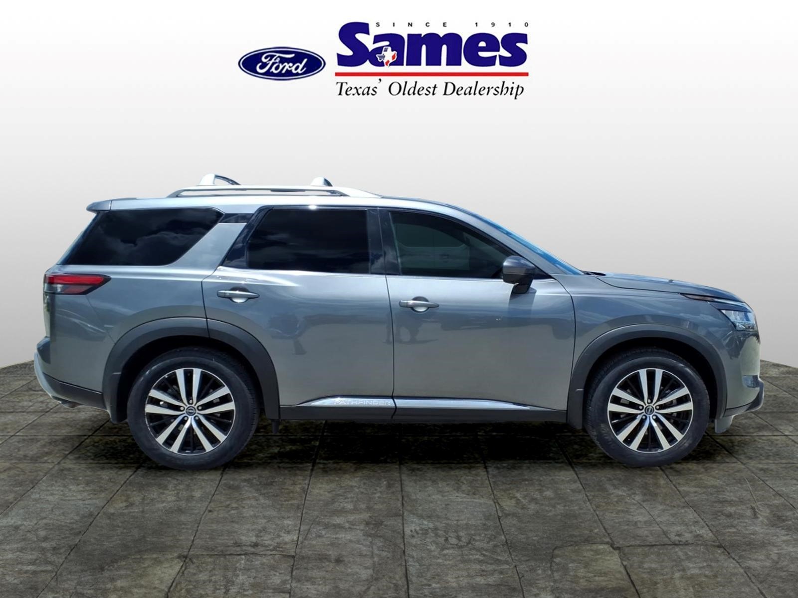 Used Car 2024 Nissan Pathfinder  Platinum For Sale Under $40,000 In Bastrop, Texas