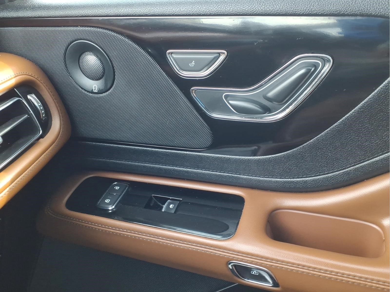 Used Car 2023 Lincoln Aviator  Reserve For Sale Under $50,000 In Bastrop, Texas