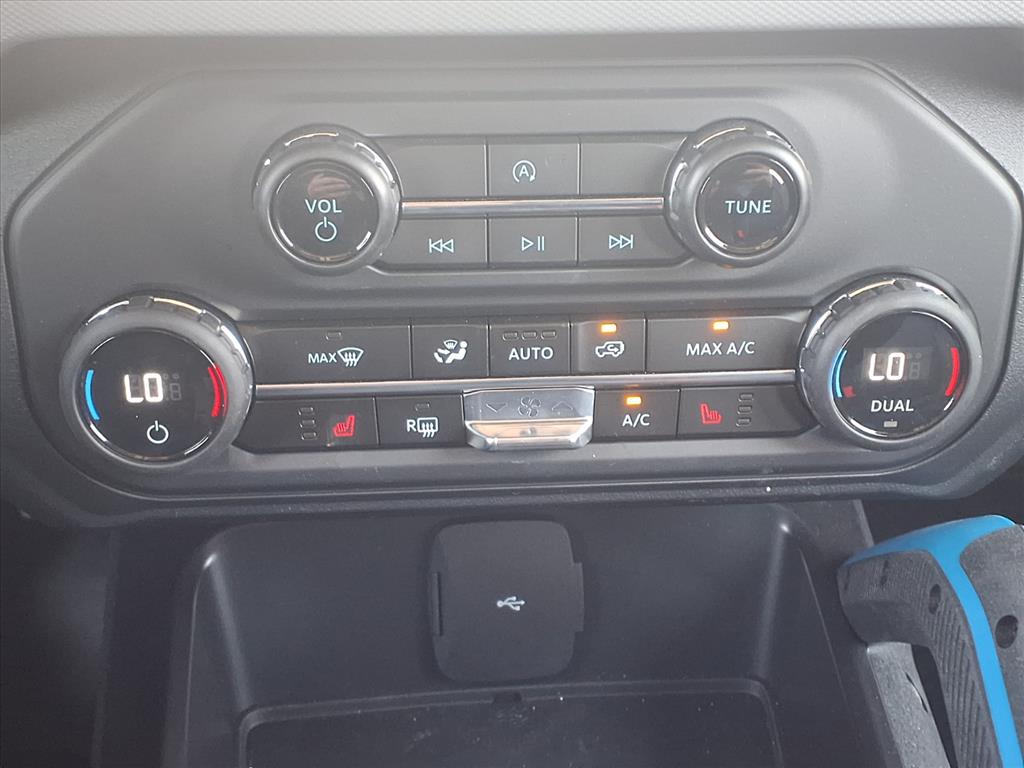 Used Car 2024 Ford Bronco  Utility Black Diamond Four Wheel Drive For Sale Under $50,000 In Bastrop, Texas