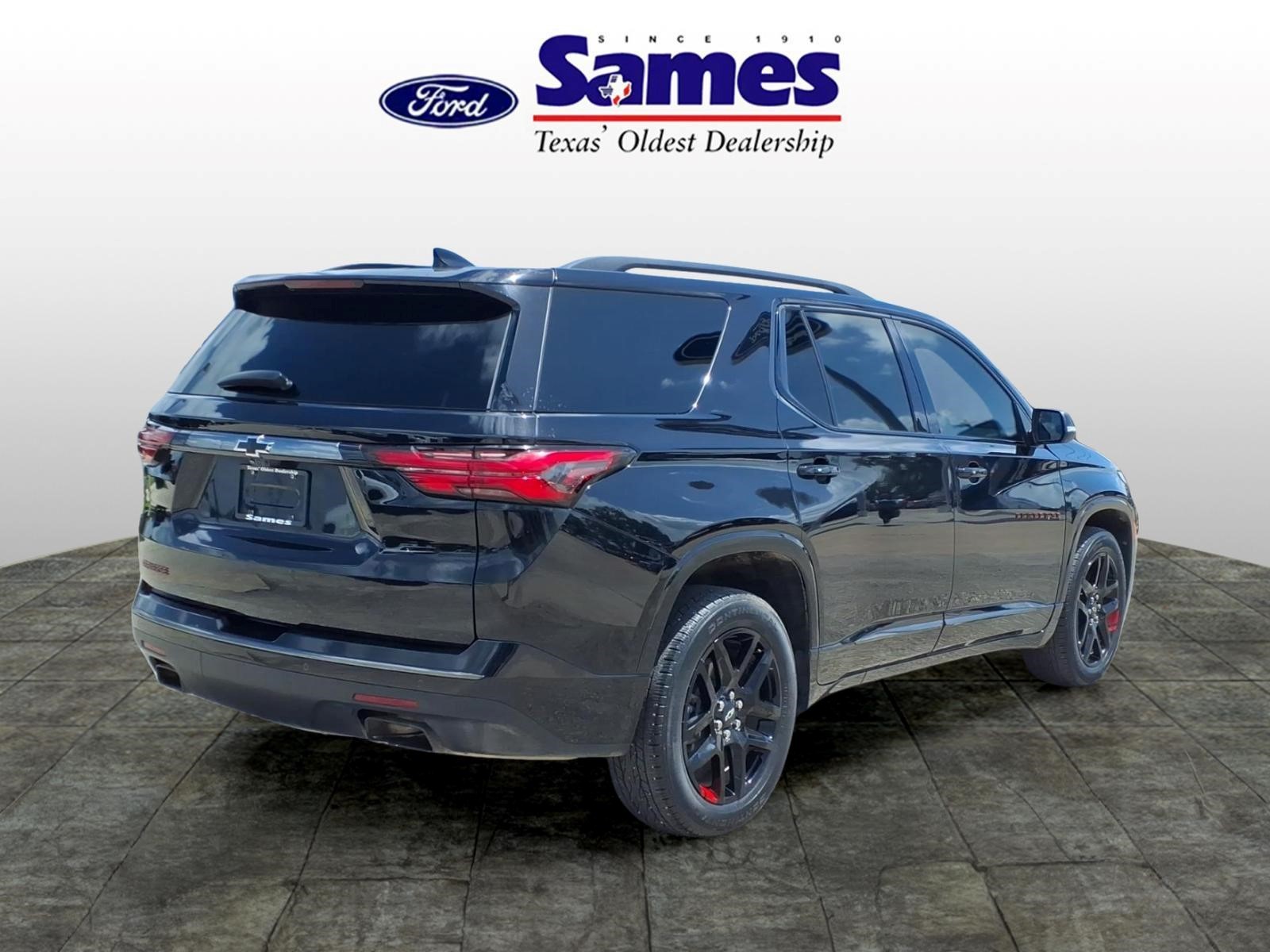 Used Car 2023 Chevrolet Traverse  Premier For Sale Under $30,000 In Bastrop, Texas