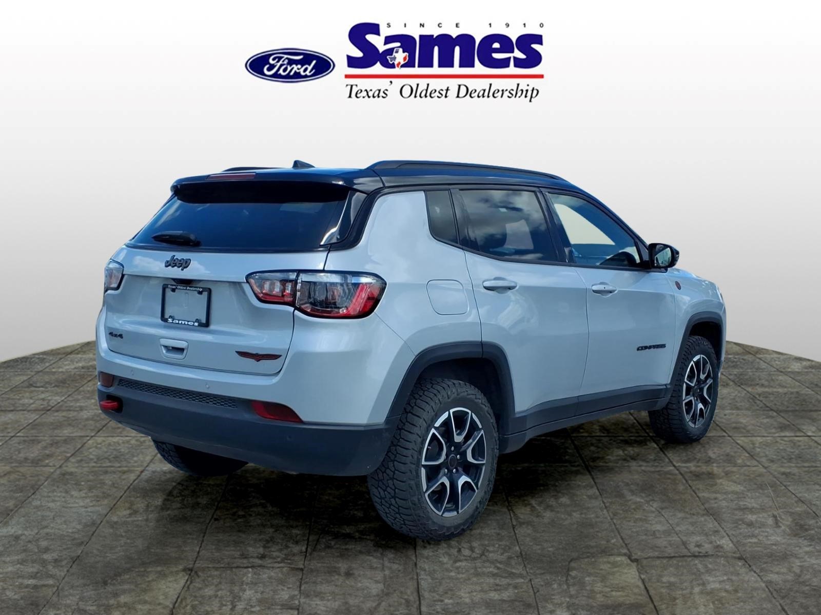 Used Car 2025 Jeep Compass  Trailhawk For Sale Under $25,000 In Bastrop, Texas