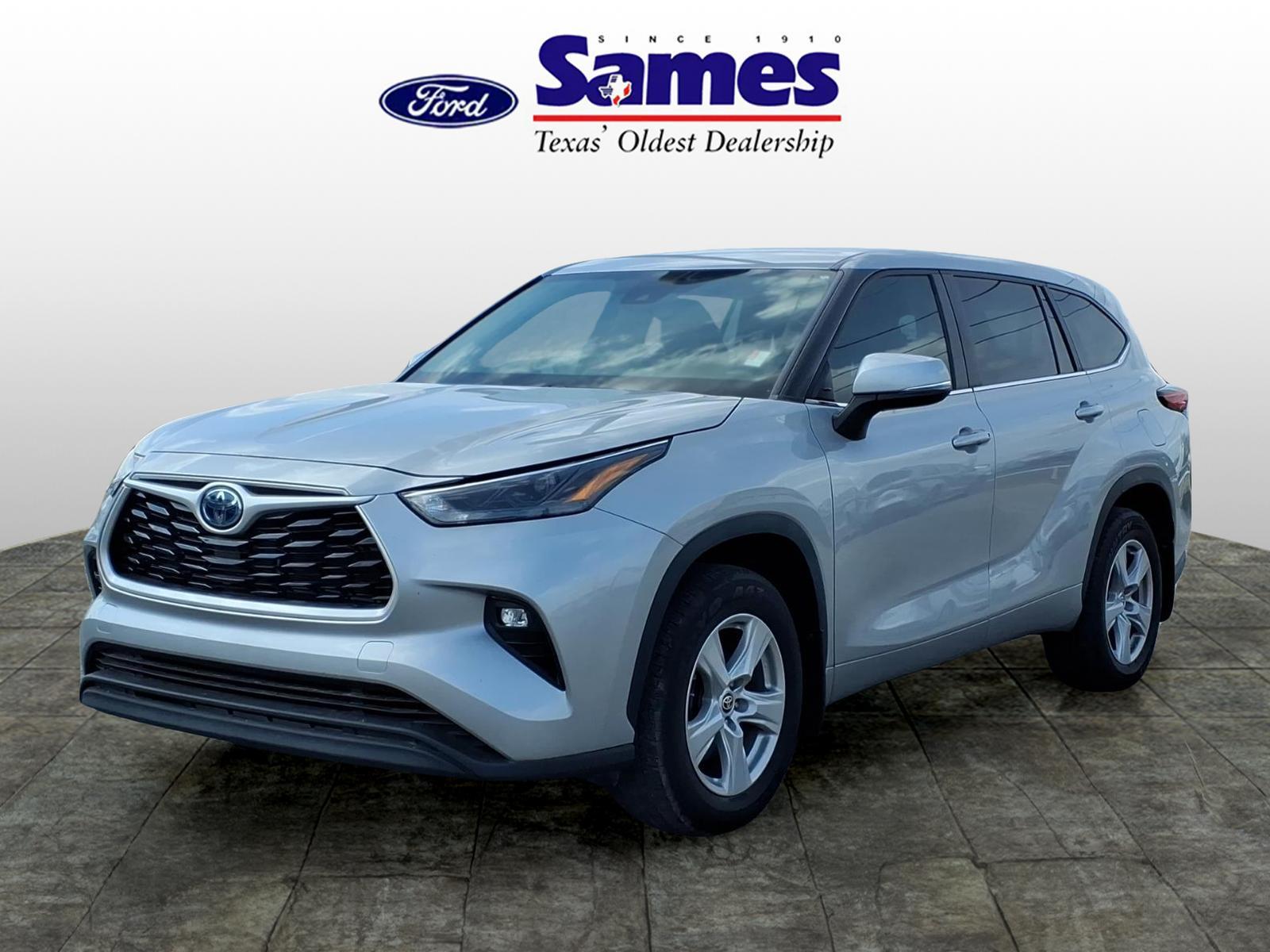 Used Car 2023 Toyota Highlander Hybrid  Le For Sale Under $35,000 In Bastrop, Texas