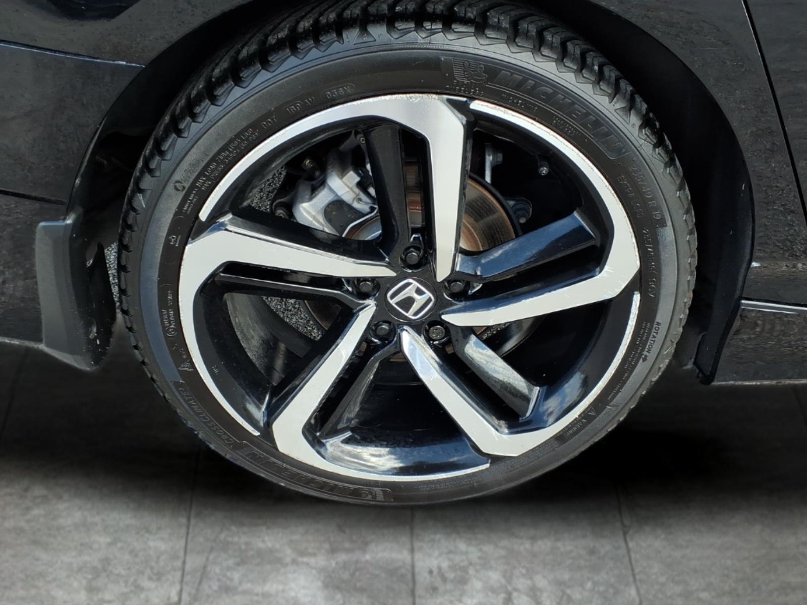 Used Car 2021 Honda Accord  Sport For Sale Under $25,000 In Bastrop, Texas