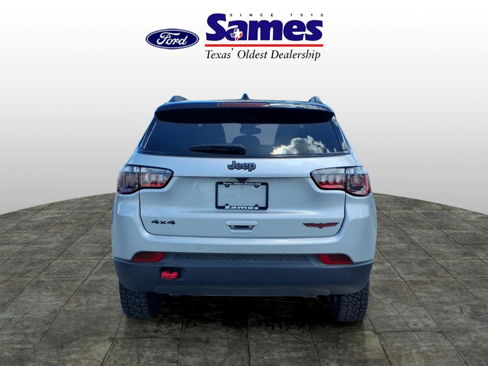 Used Car 2025 Jeep Compass  Trailhawk For Sale Under $25,000 In Bastrop, Texas