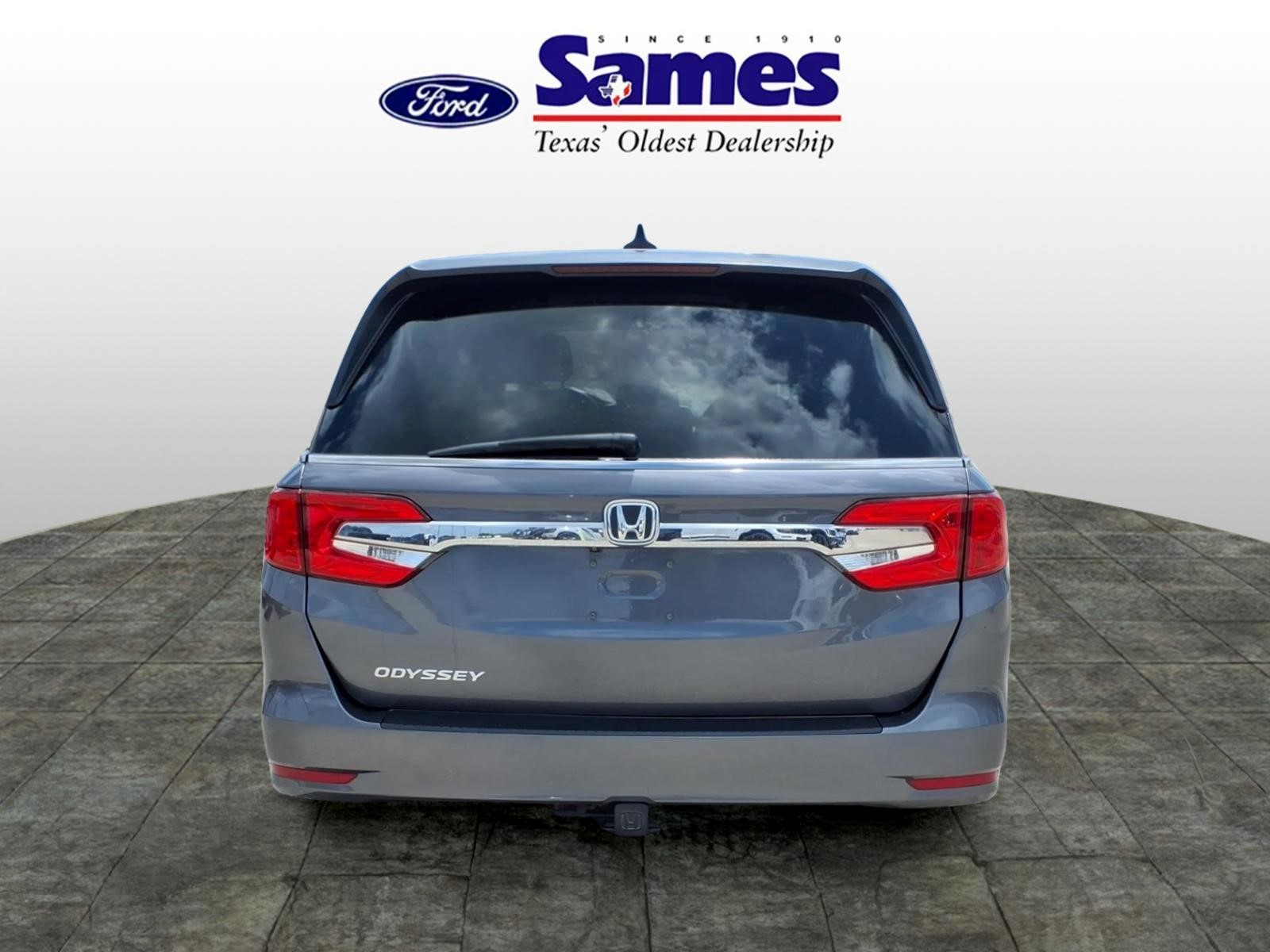 Used Car 2020 Honda Odyssey  Ex-l For Sale Under $25,000 In Bastrop, Texas