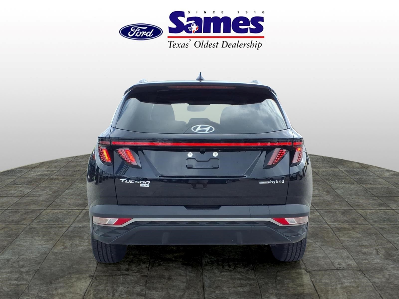 Used Car 2023 Hyundai Tucson Hybrid  Blue For Sale Under $25,000 In Bastrop, Texas
