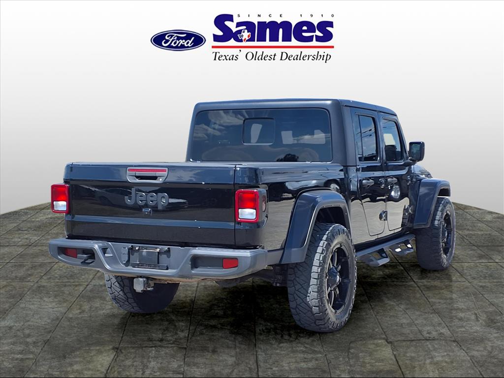 Used Car 2022 Jeep Gladiator  Willys For Sale Under $35,000 In Bastrop, Texas