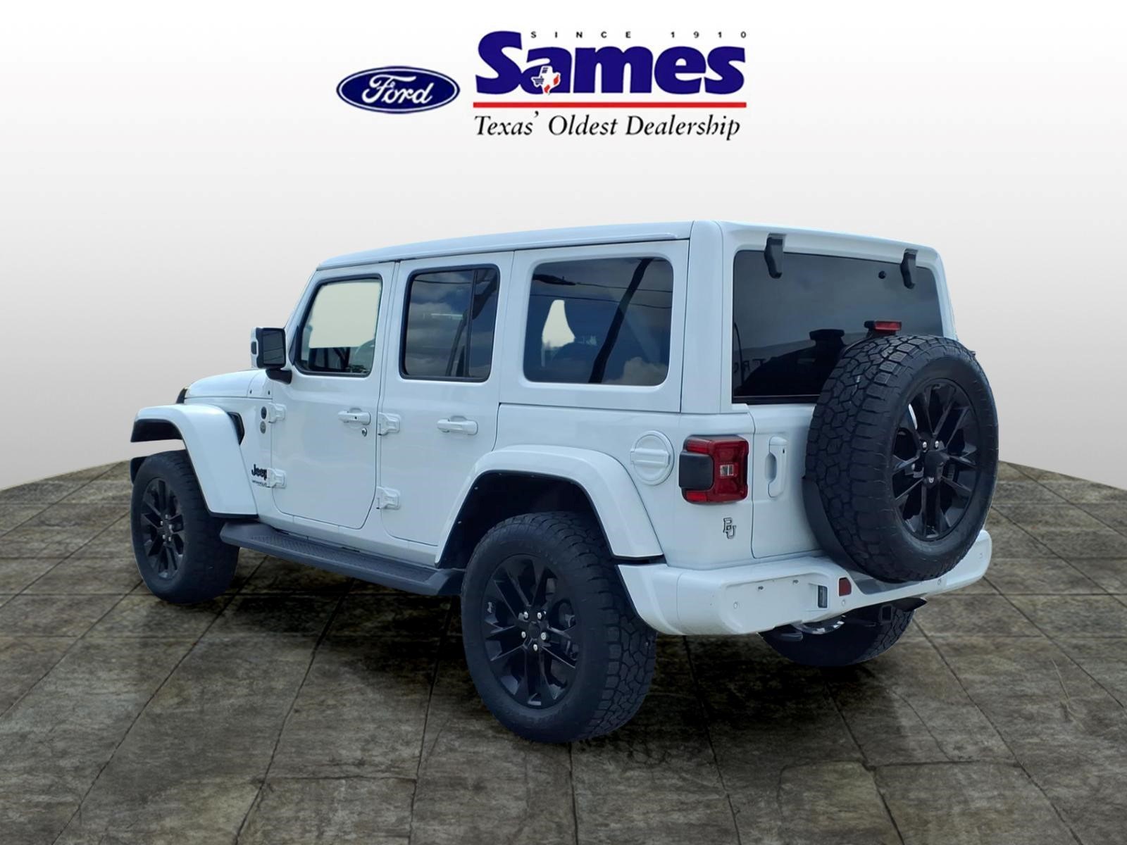 Used Car 2021 Jeep Wrangler Unlimited  Unlimited Sahara High Altitude For Sale Under $35,000 In Bastrop, Texas