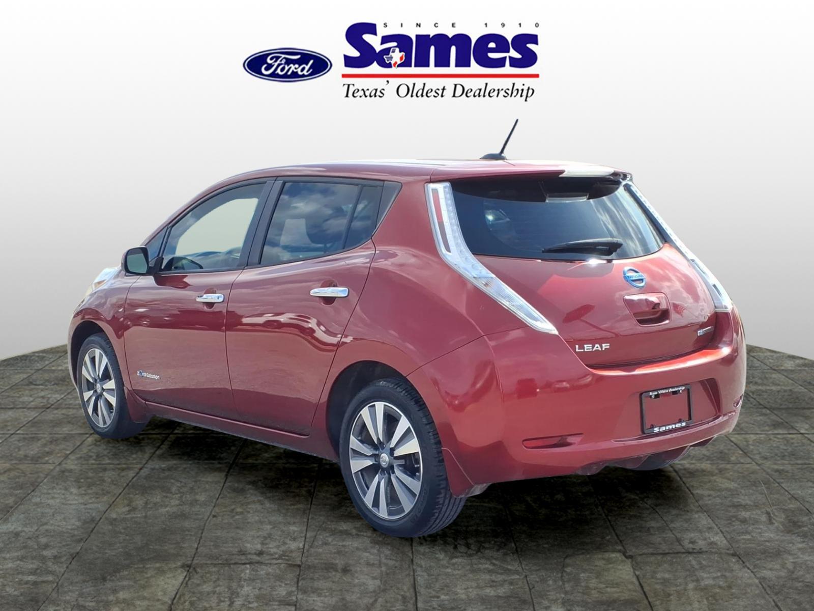 Used Car 2015 Nissan Leaf  Sl For Sale Under $10,000 In Bastrop, Texas