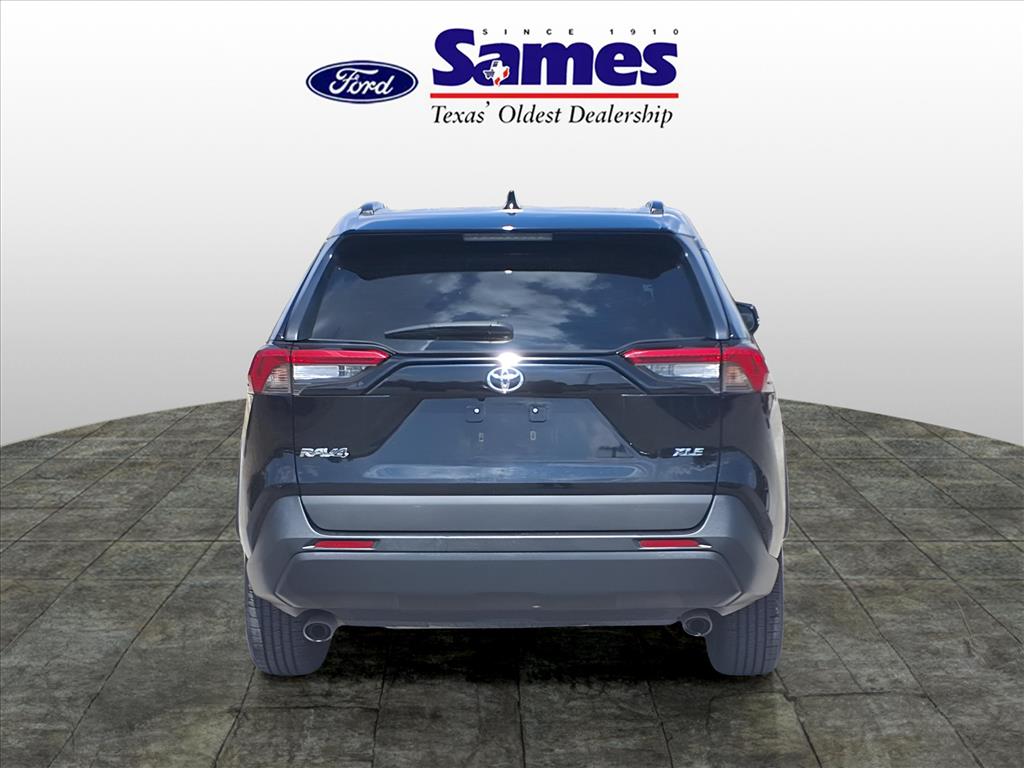 Used Car 2021 Toyota Rav4  Xle For Sale Under $25,000 In Bastrop, Texas