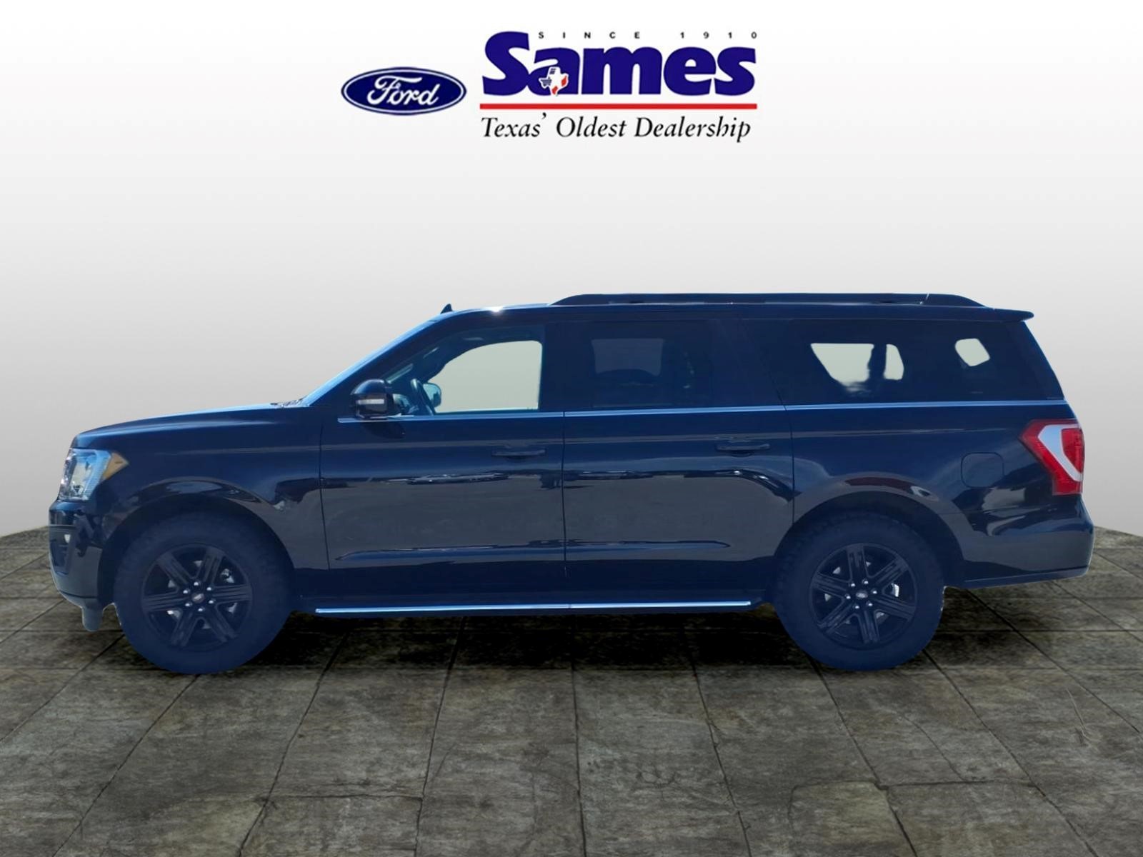 Used Car 2021 Ford Expedition Max  Xlt For Sale Under $35,000 In Bastrop, Texas