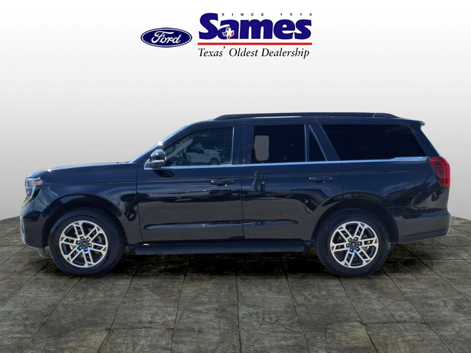Used Car 2025 Ford Expedition  Active For Sale Under $60,000 In Bastrop, Texas