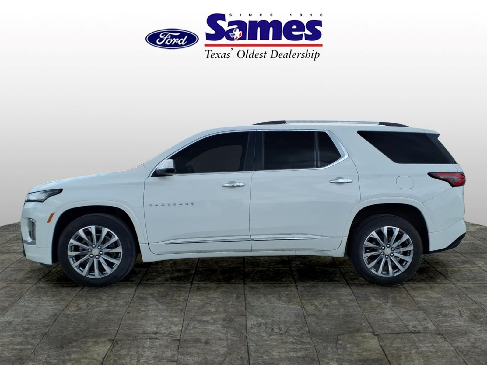 Used Car 2023 Chevrolet Traverse  Premier For Sale Under $40,000 In Bastrop, Texas