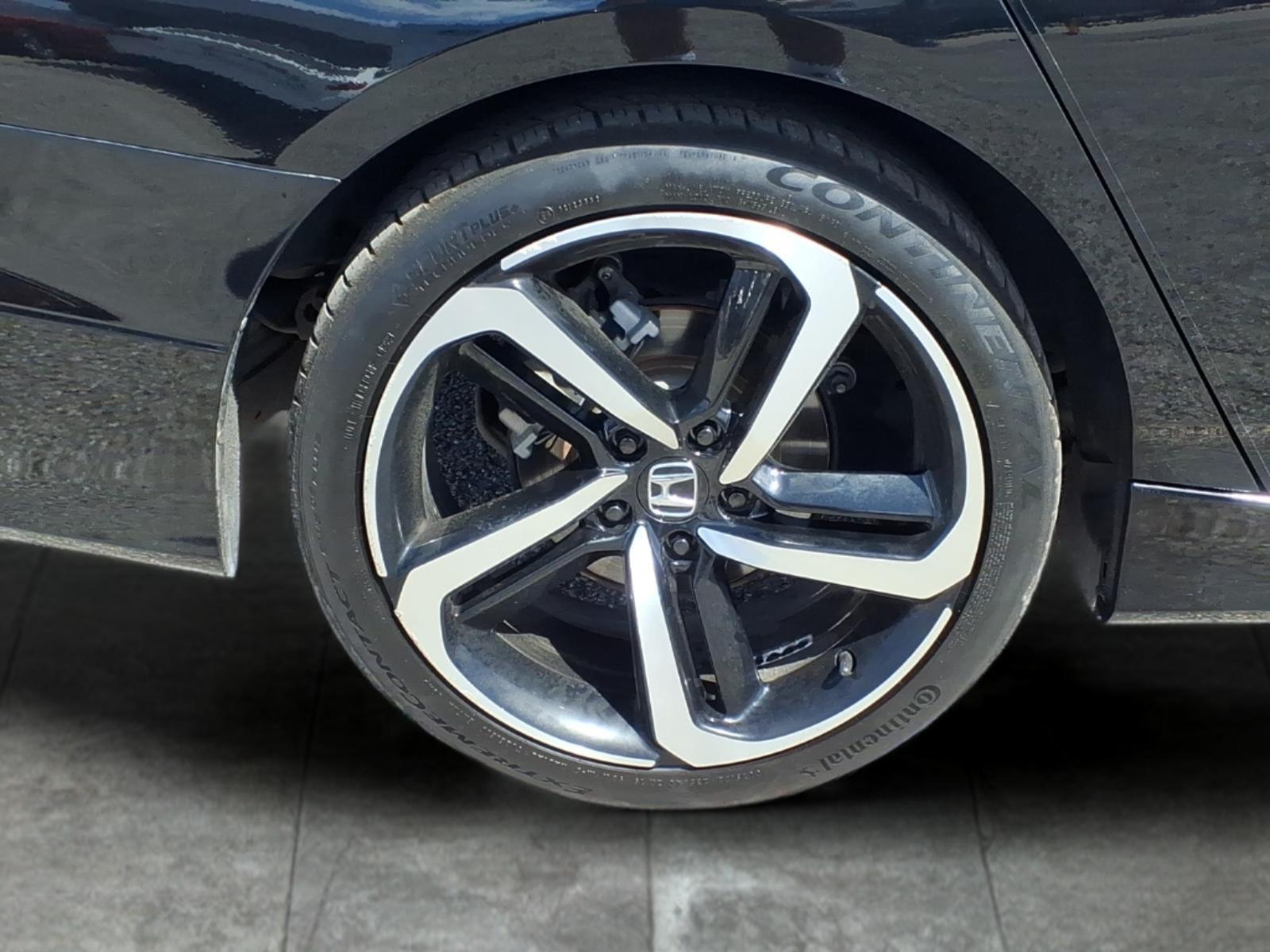 Used Car 2020 Honda Accord  Sport 2.0t For Sale Under $30,000 In Bastrop, Texas