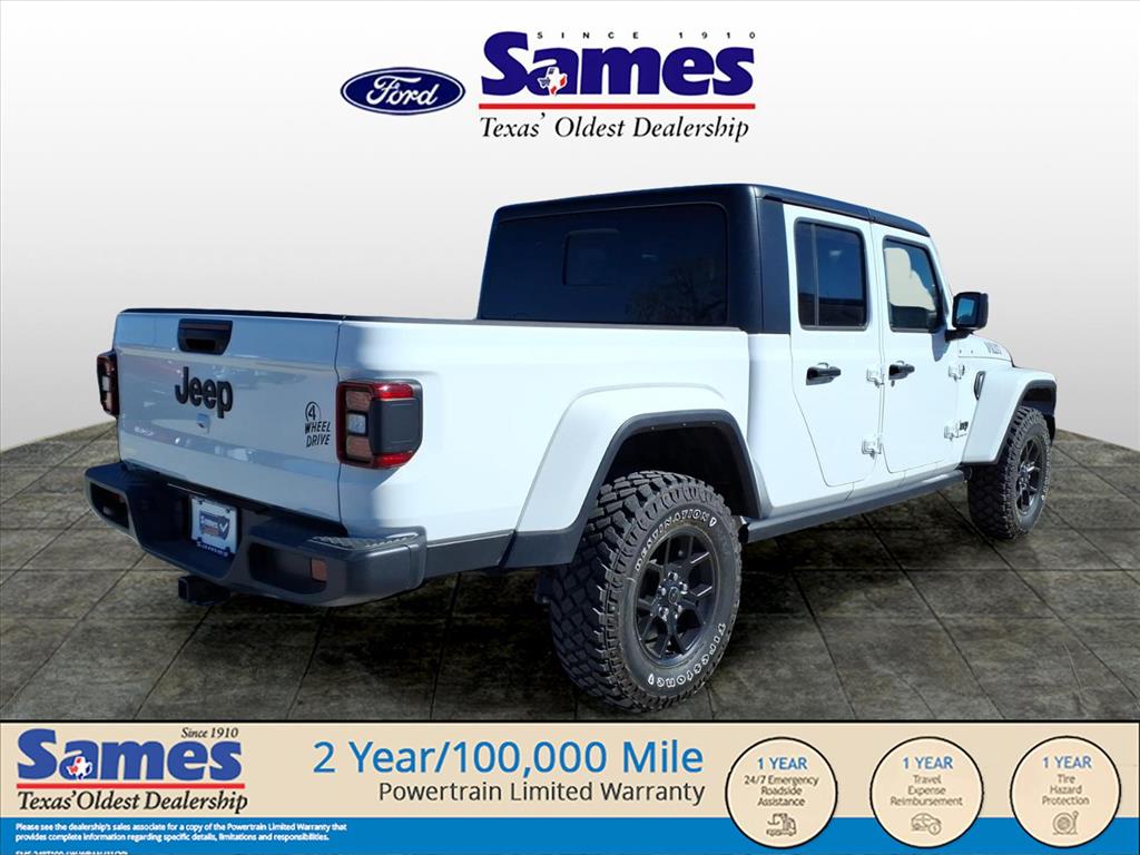 Used Car 2024 Jeep Gladiator  Willys For Sale Under $40,000 In Bastrop, Texas