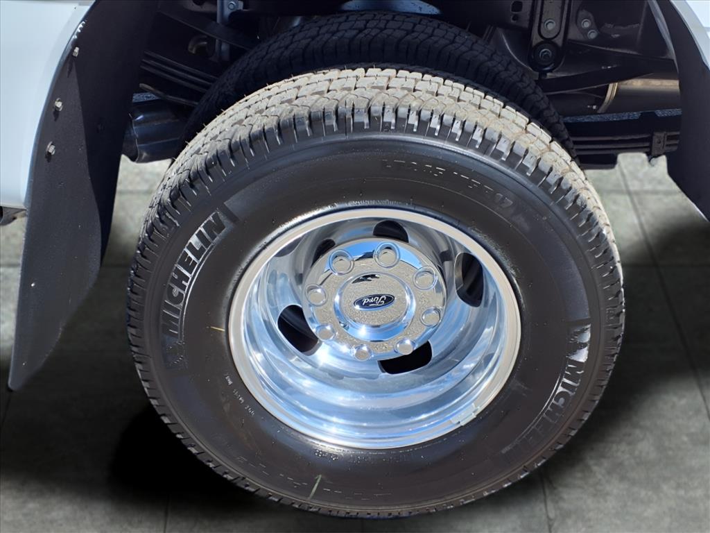 New Car 2025 Ford F-350 Super Duty  Lariat Drw For Sale Under $90,000 In Bastrop, Texas