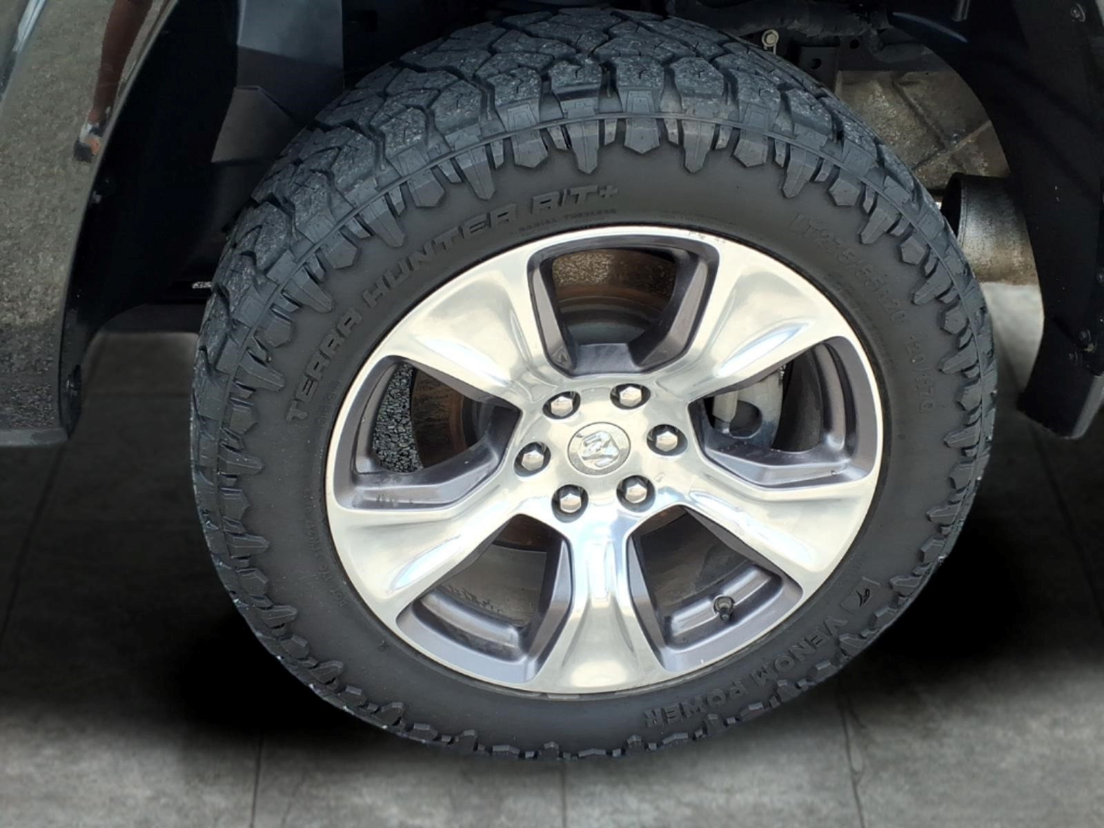 Used Car 2020 Ram 1500  Laramie For Sale Under $30,000 In Bastrop, Texas