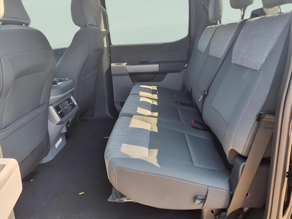 New Car 2025 Ford F-250 Super Duty  Xlt For Sale In Bastrop, Texas