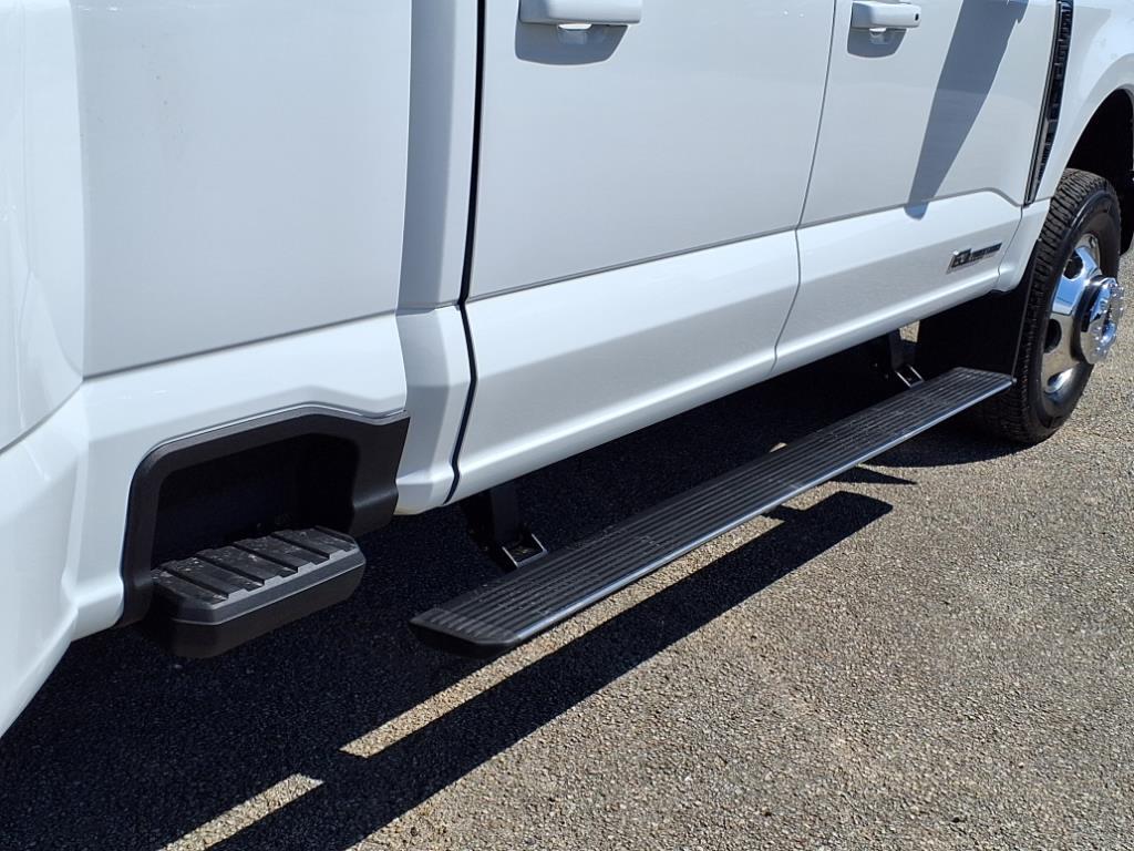 New Car 2025 Ford F-350 Super Duty  Lariat Drw For Sale Under $90,000 In Bastrop, Texas