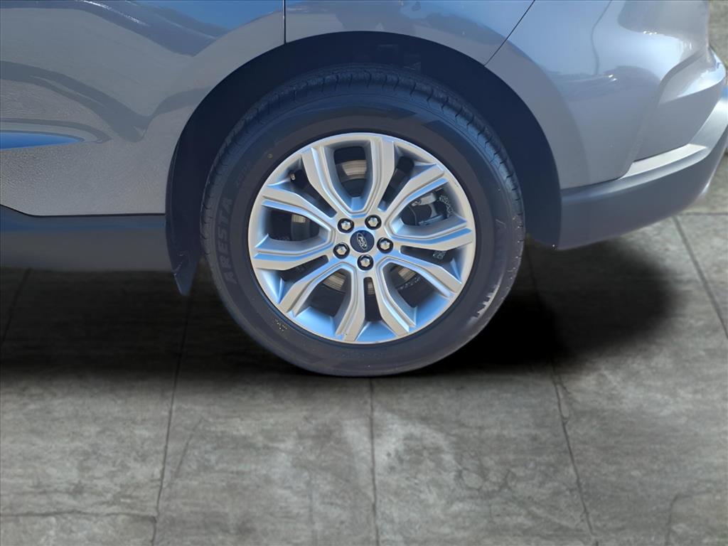 Used Car 2022 Ford Edge  Titanium For Sale Under $25,000 In Bastrop, Texas