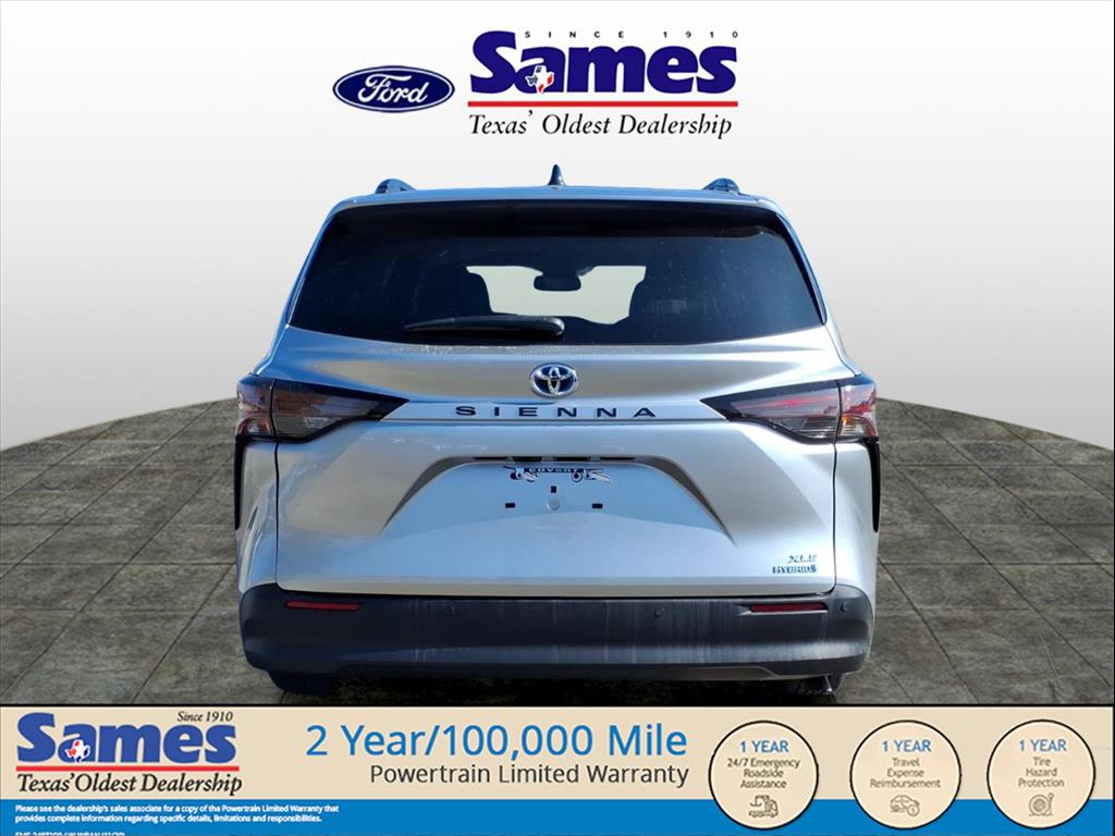 Used Car 2023 Toyota Sienna  Xle For Sale Under $40,000 In Bastrop, Texas