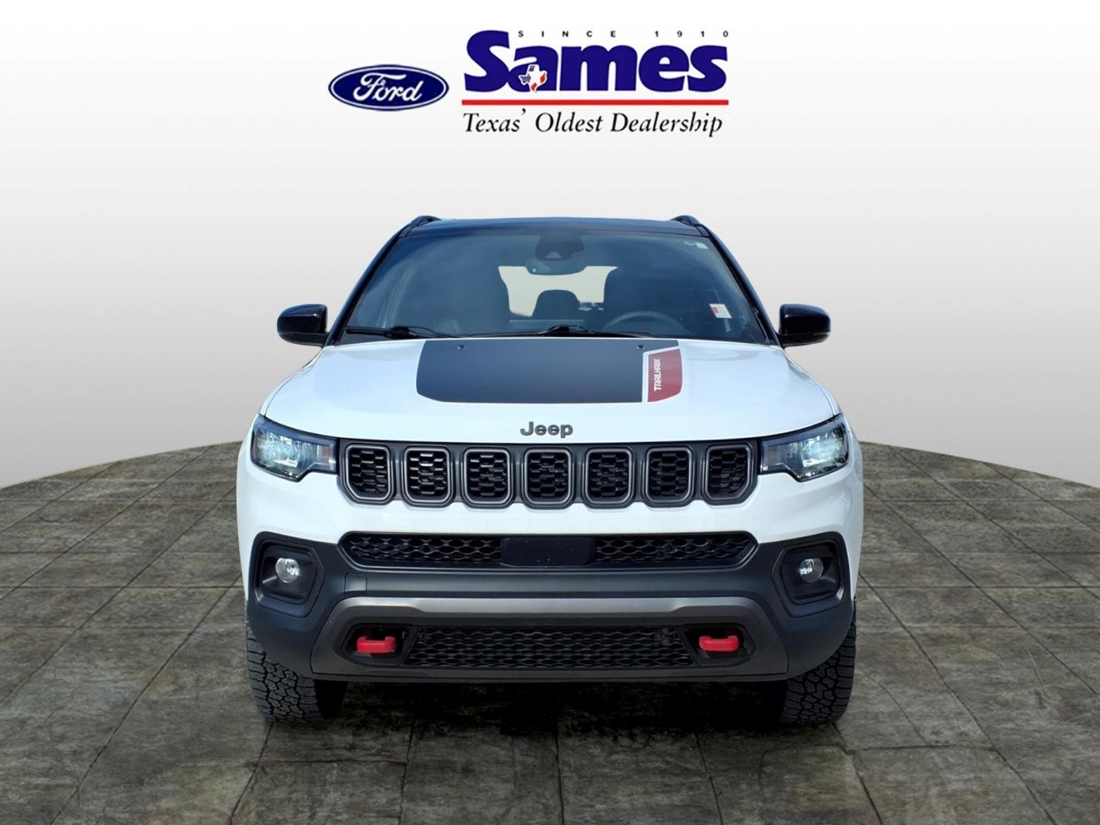 Used Car 2025 Jeep Compass  Trailhawk For Sale Under $30,000 In Bastrop, Texas