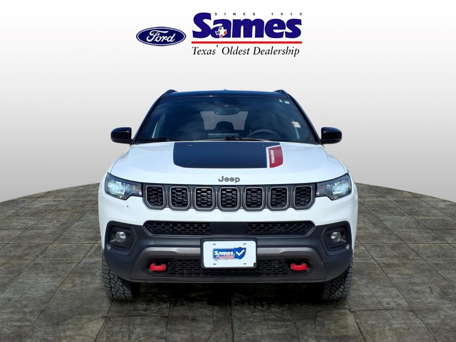 Used Car 2025 Jeep Compass  Trailhawk For Sale Under $30,000 In Bastrop, Texas