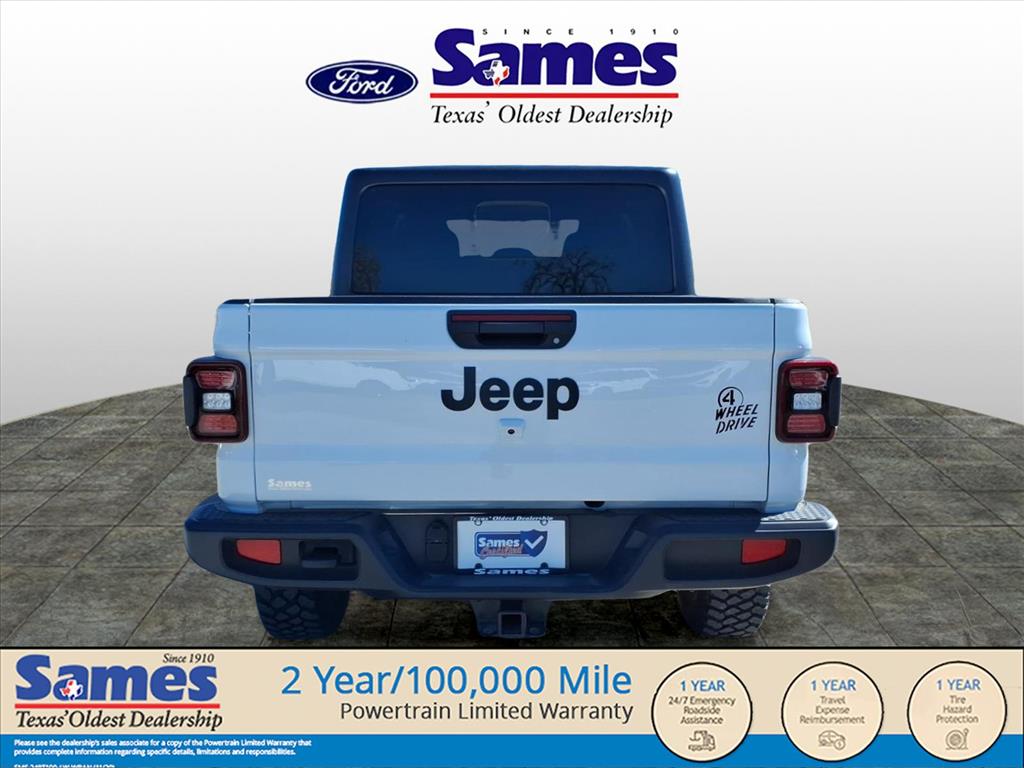 Used Car 2024 Jeep Gladiator  Willys For Sale Under $40,000 In Bastrop, Texas