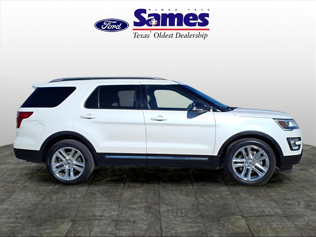 Used Car 2017 Ford Explorer  Xlt For Sale Under $12,000 In Bastrop, Texas
