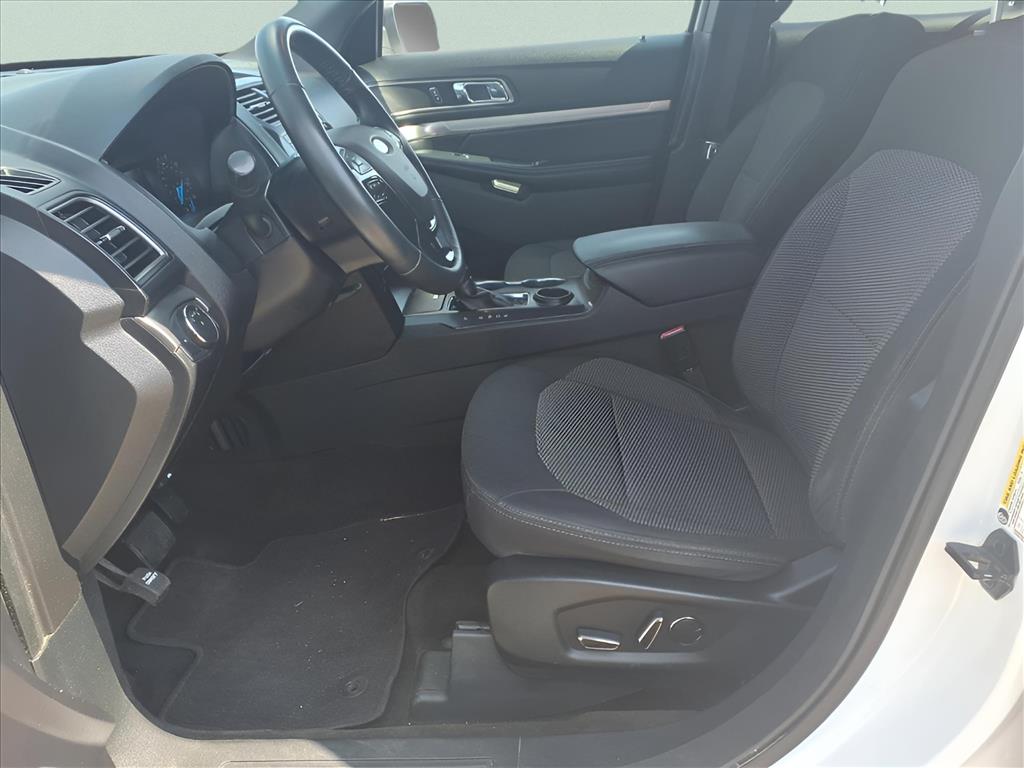 Used Car 2018 Ford Explorer  Xlt For Sale Under $20,000 In Bastrop, Texas