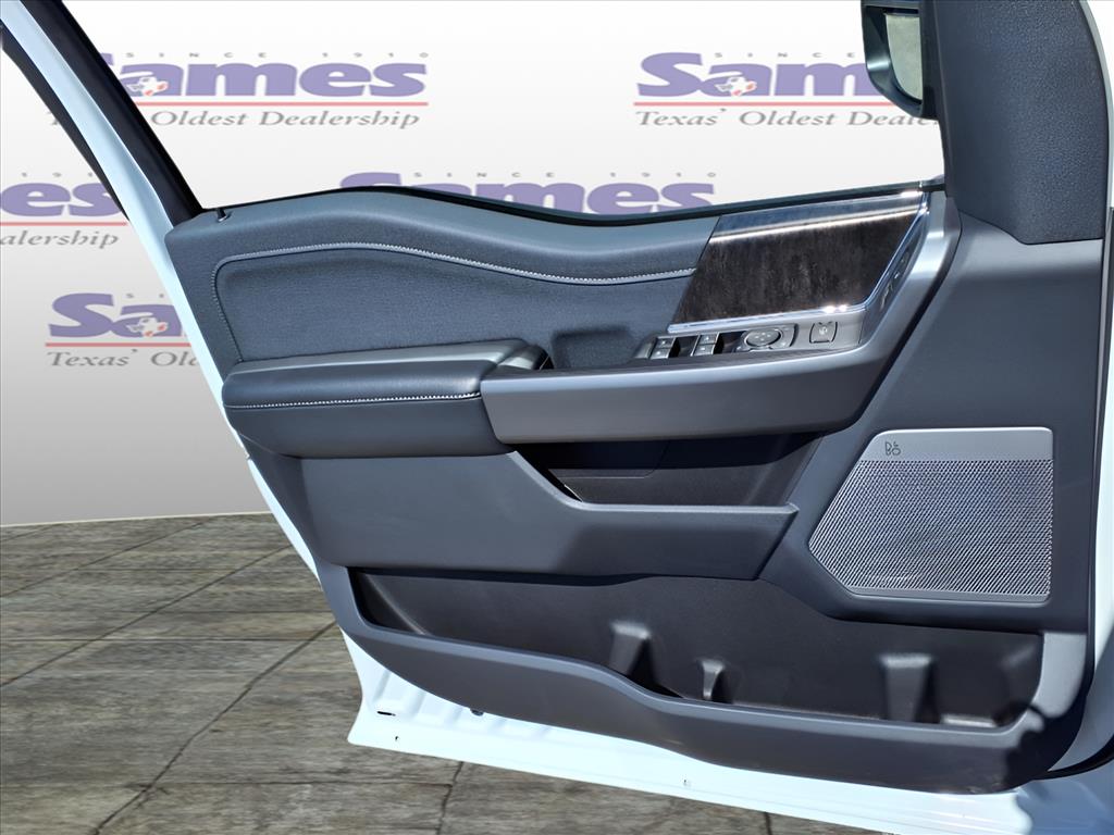 New Car 2025 Ford F-350 Super Duty  Lariat Drw For Sale Under $90,000 In Bastrop, Texas