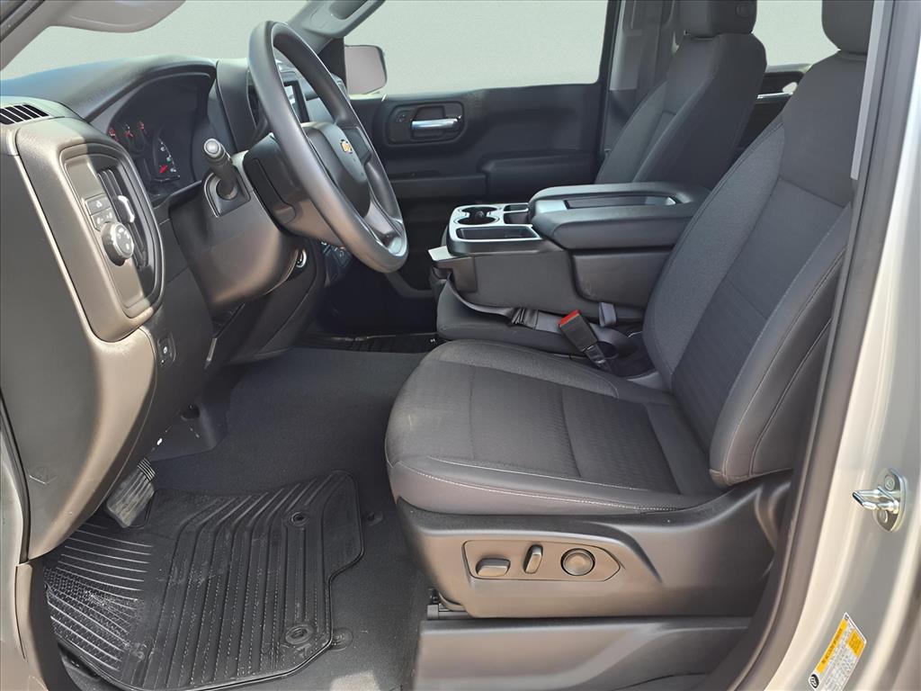 Used Car 2022 Chevrolet Silverado 1500  Custom For Sale Under $40,000 In Bastrop, Texas
