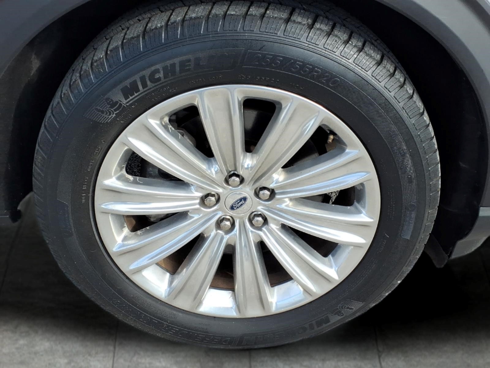 Used Car 2021 Ford Explorer Hybrid  Limited For Sale Under $30,000 In Bastrop, Texas