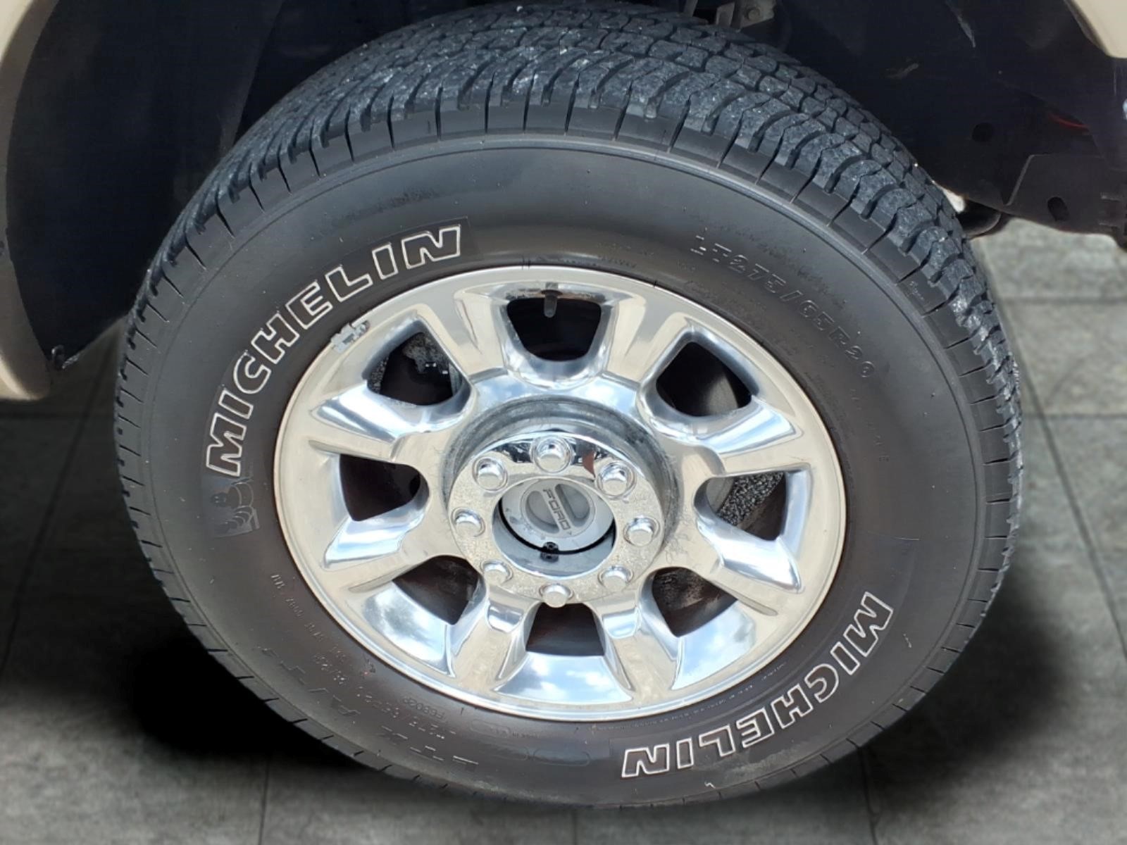 Used Car 2014 Ford F-250 Super Duty  Lariat For Sale Under $30,000 In Bastrop, Texas