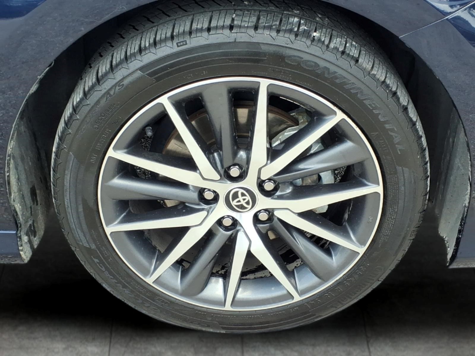 Used Car 2022 Toyota Camry Hybrid  Xle For Sale Under $30,000 In Bastrop, Texas