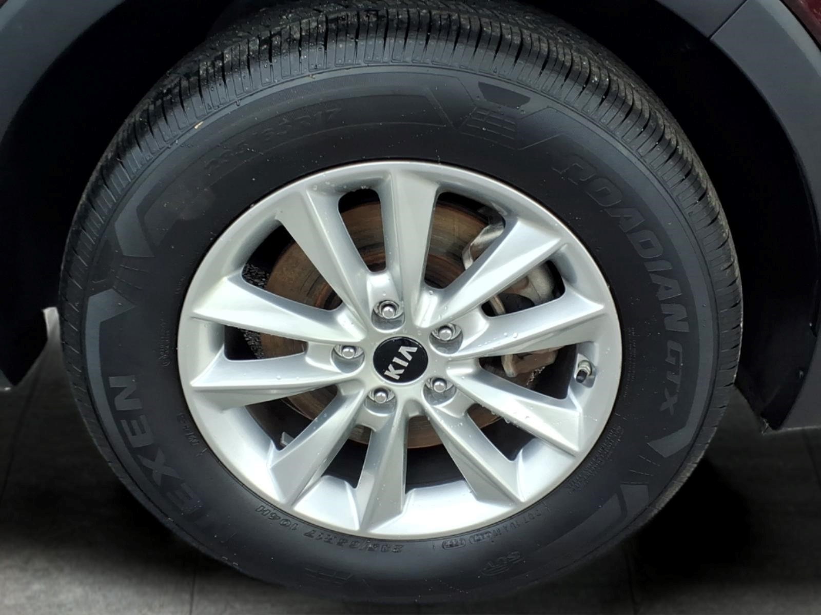 Used Car 2020 Kia Sorento  Lx For Sale Under $20,000 In Bastrop, Texas