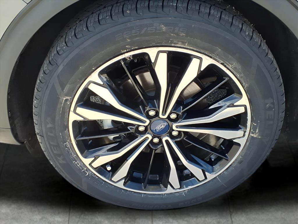 Used Car 2021 Ford Escape Hybrid  Se Hybrid For Sale Under $20,000 In Bastrop, Texas