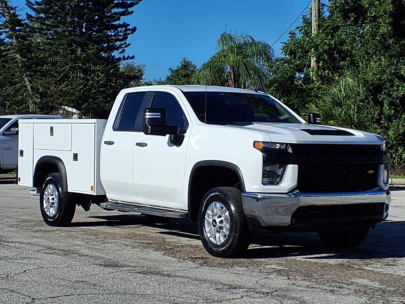 2022 Chevrolet Silverado 2500HD Double Cab 8' Utility Truck