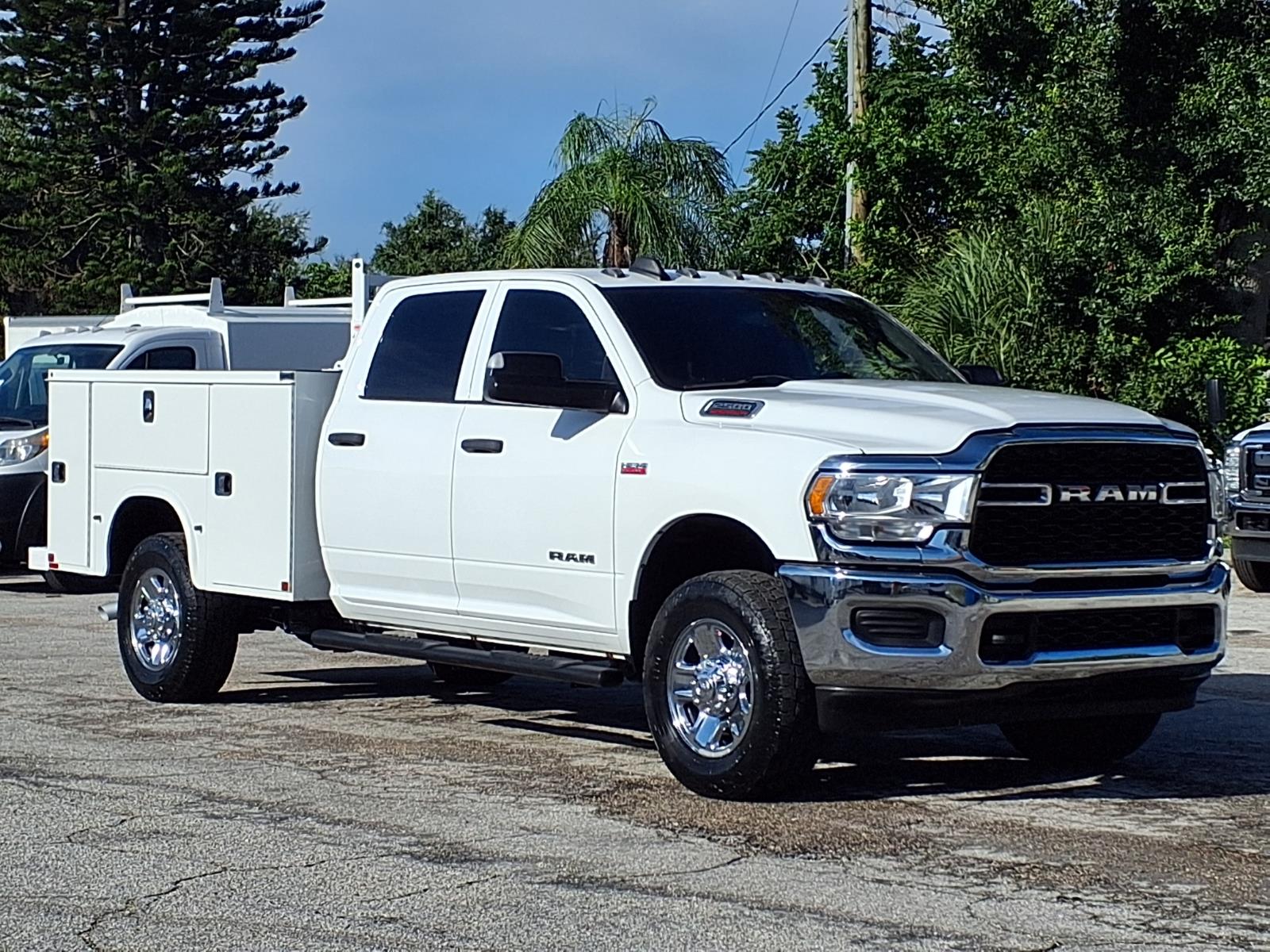 2022 Ram 2500 Crew Cab 8' Utility Truck