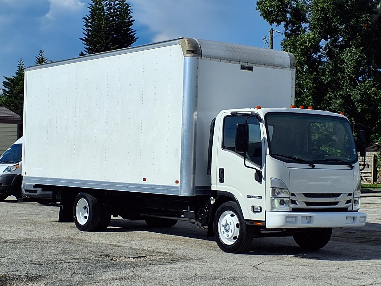 Isuzu NPR-HD