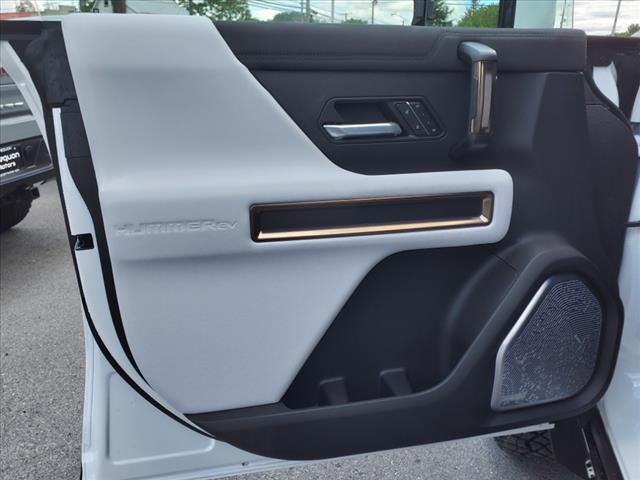 2024 GMC HUMMER EV 2X - Photo 10