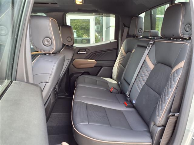 2024 GMC Canyon 4WD Denali - Photo 10