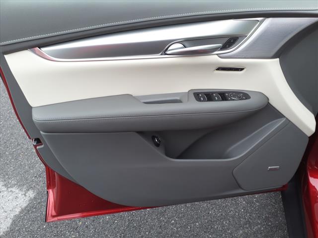 2025 Cadillac XT5 Premium Luxury - Photo 10