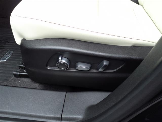 2019 Cadillac XT4 AWD Sport - Photo 11