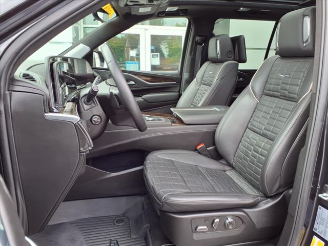 2024 Cadillac Escalade 4WD Sport Platinum - Photo 11