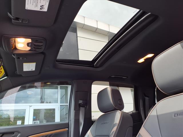 2024 GMC Canyon 4WD Denali - Photo 13