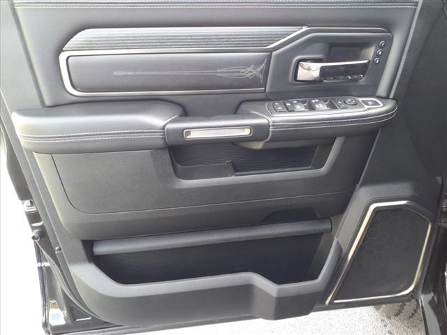 2022 RAM 3500 Limited - Photo 14