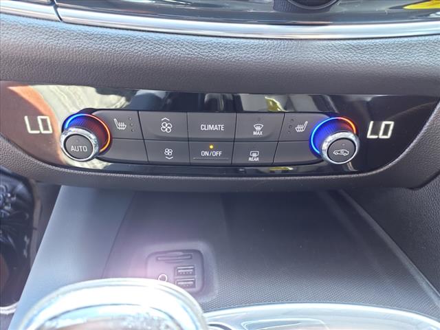 2021 Buick Enclave Essence - Photo 17
