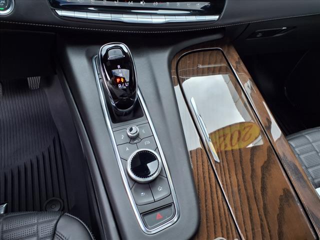 2024 Cadillac Escalade 4WD Sport Platinum - Photo 19